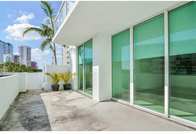 218 Southeast 14th Street, Unit 807 Miami, FL 33131 - Photo 15 of 35