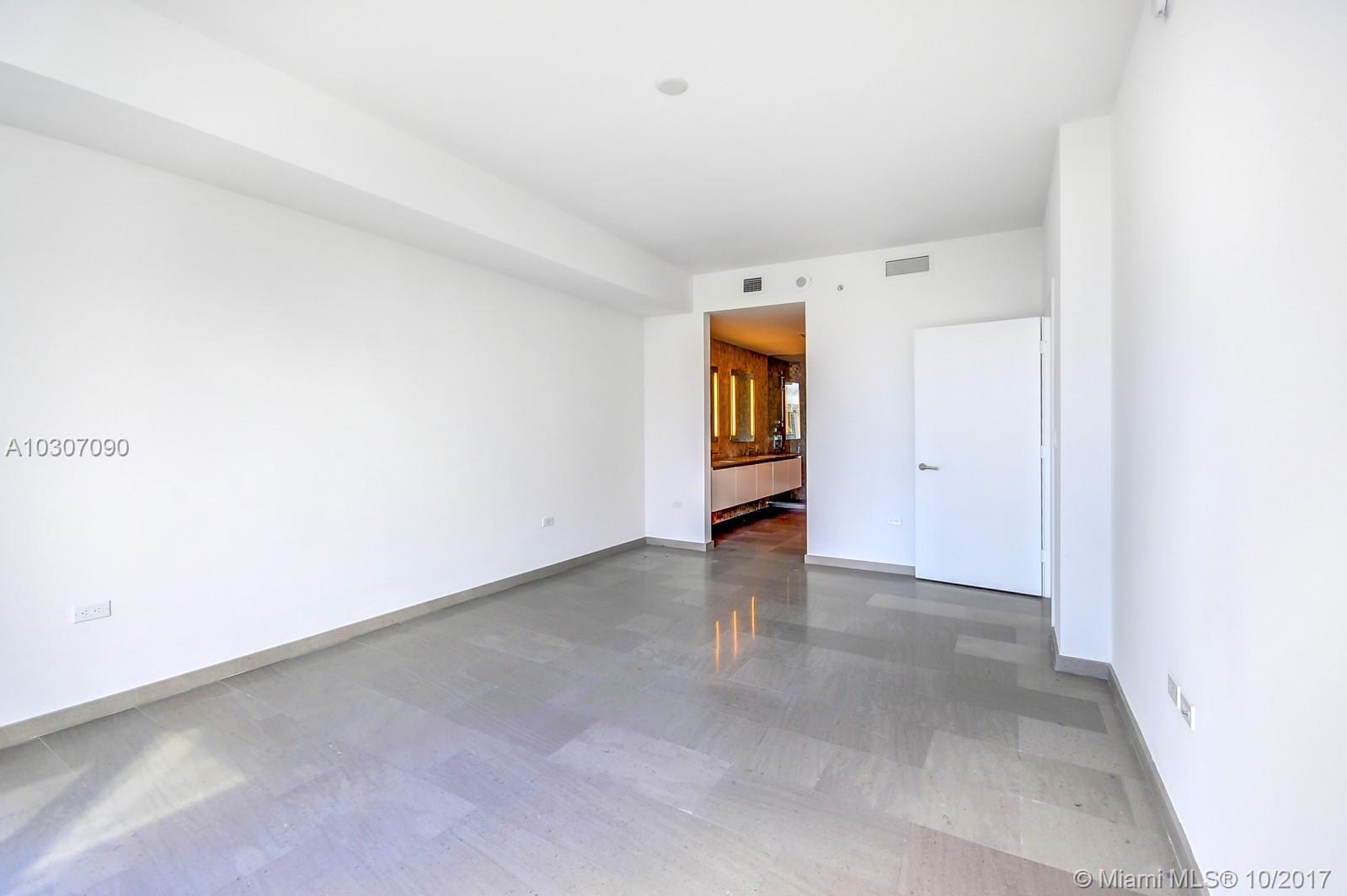 88 Southwest 7th Street, Unit 2503 Miami, FL 33130 - Photo 9 of 45