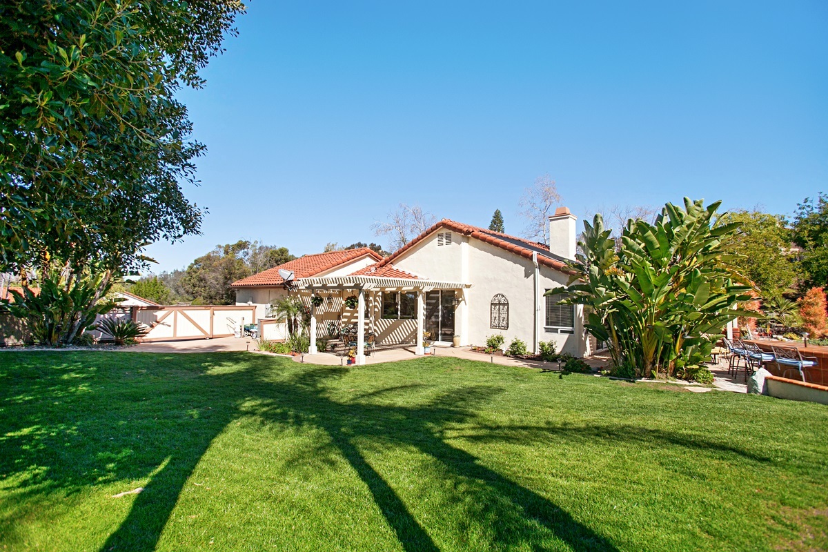 14323 Trailwind Road Poway, CA 92064 - Photo 15 of 18