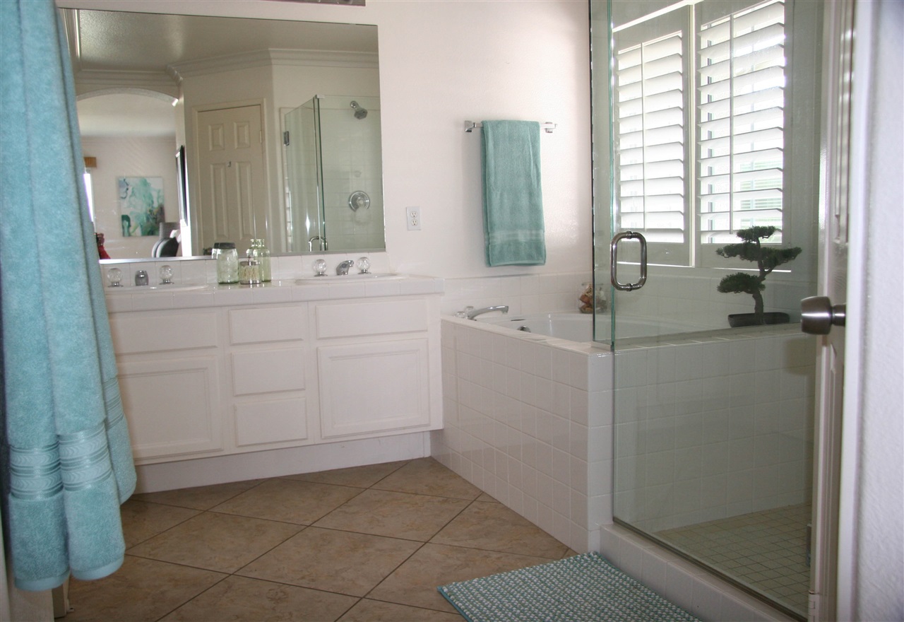 6971 Tradewinds Drive Carlsbad, CA 92011 - Photo 14 of 25