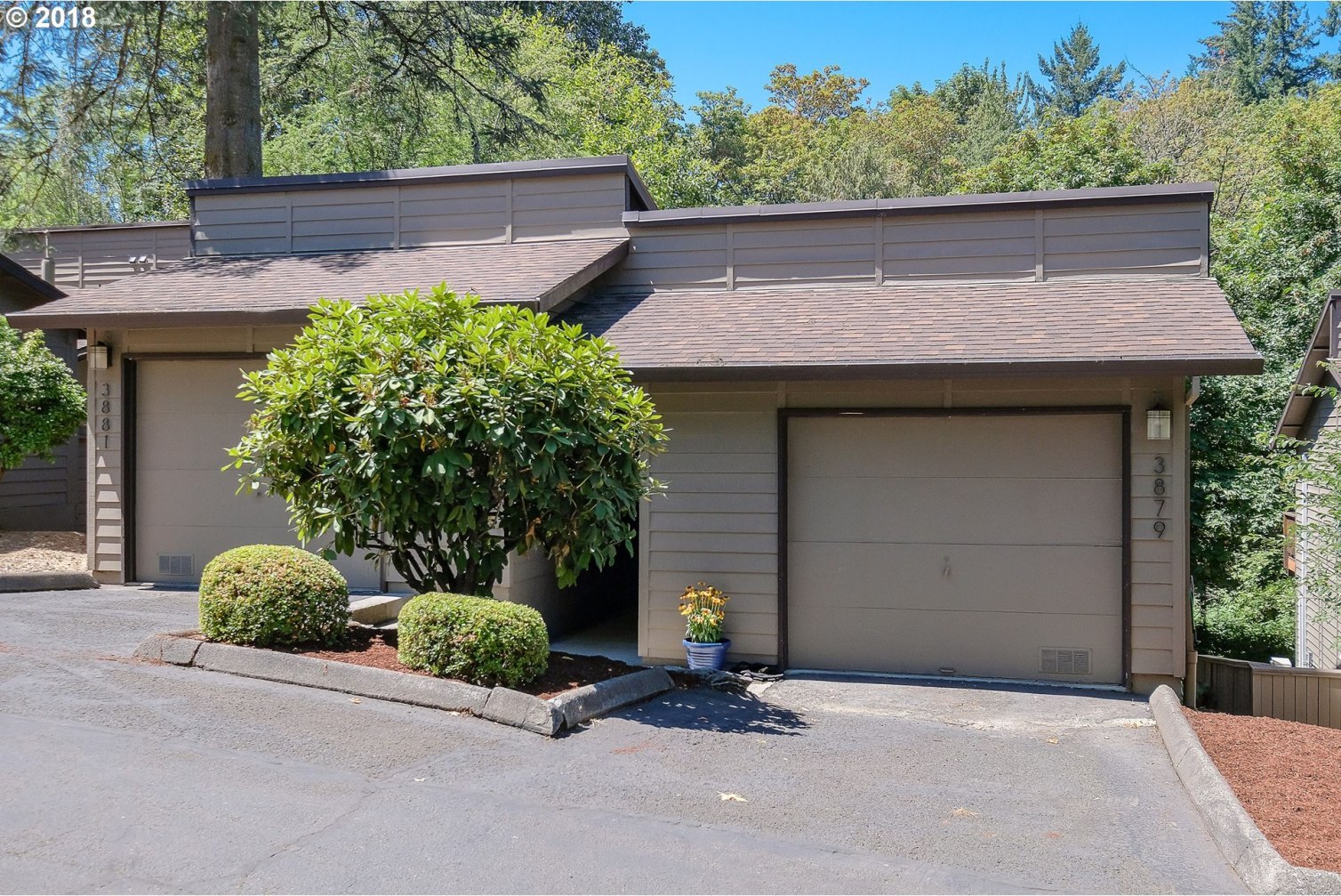 3879 Southwest Canby Street Portland, OR 97219 - Photo 1 of 24 Gallery Image 1