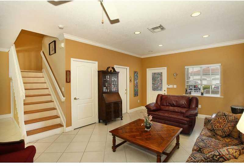 14213 Southwest 126th Place Miami, FL 33186 - Photo 5 of 27