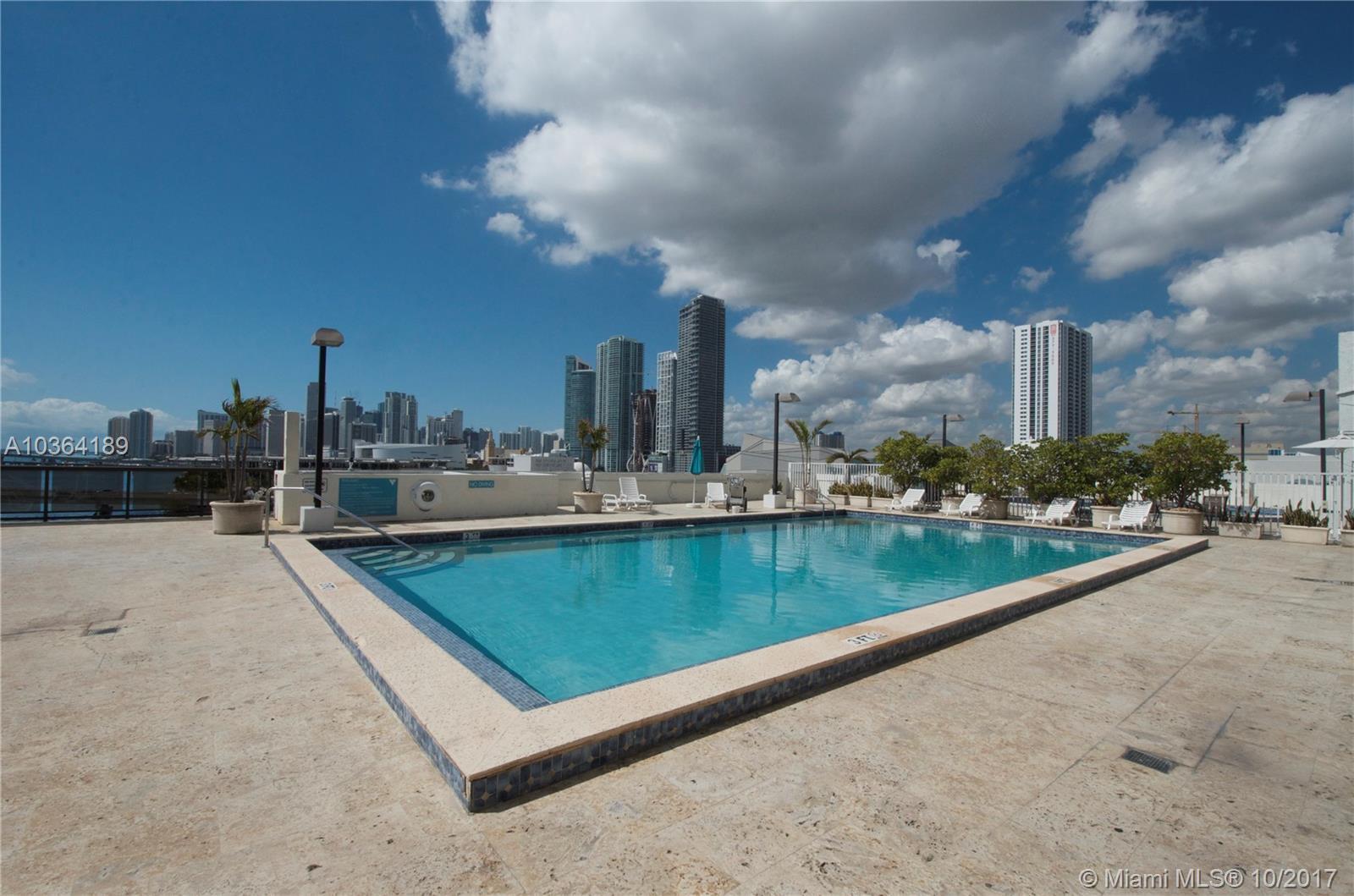 555 Northeast 15th Street, Unit 409 Miami, FL 33132 - Photo 10 of 12