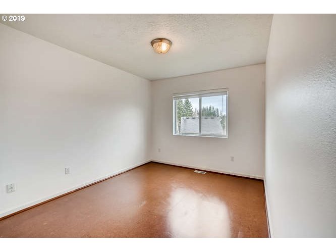18222 Myra Court Sandy, OR 97055 - Photo 16 of 23 Gallery Image 16