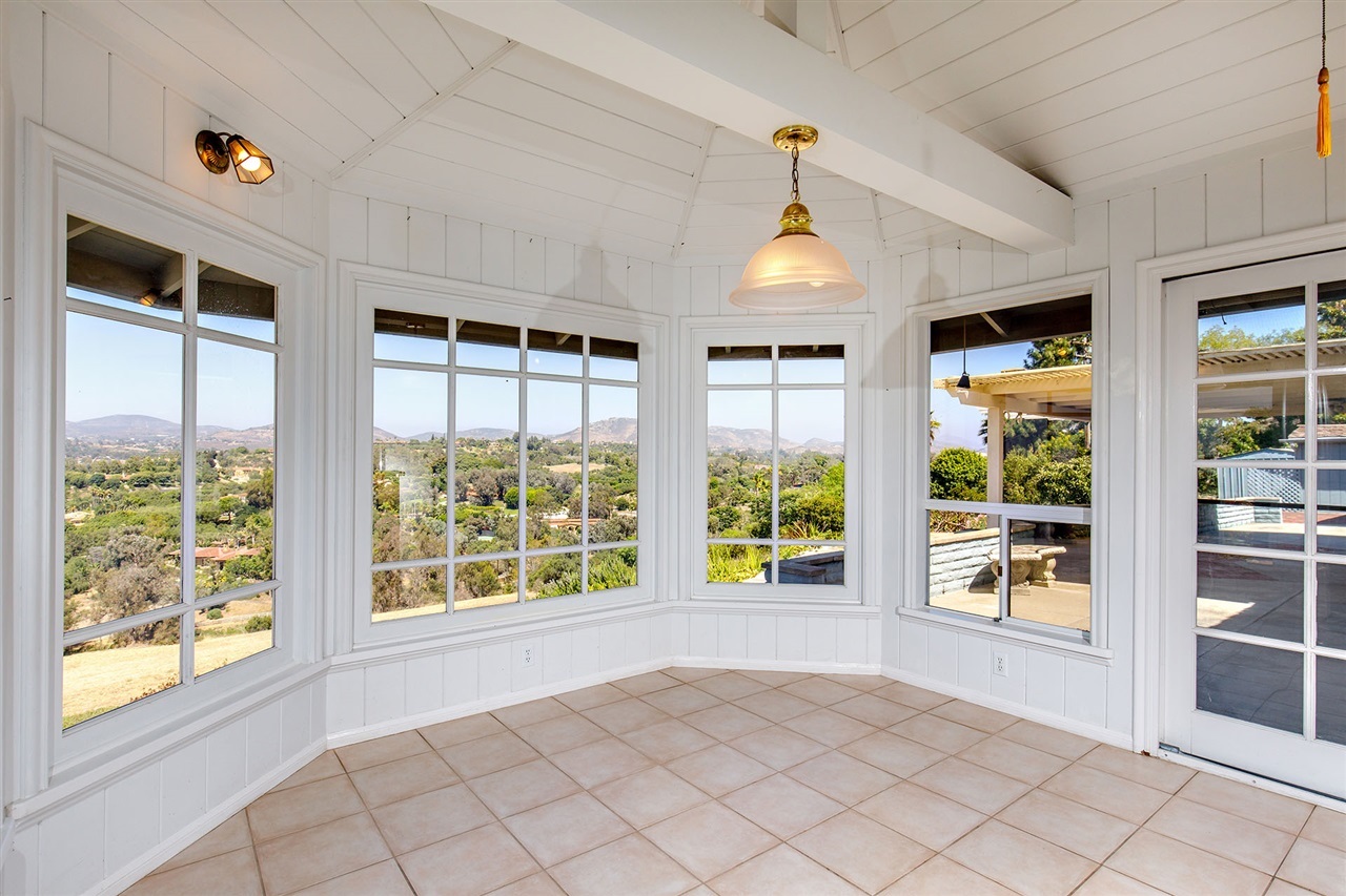 5476 La Crescenta Road Rancho Santa Fe, CA 92067 - Photo 6 of 14