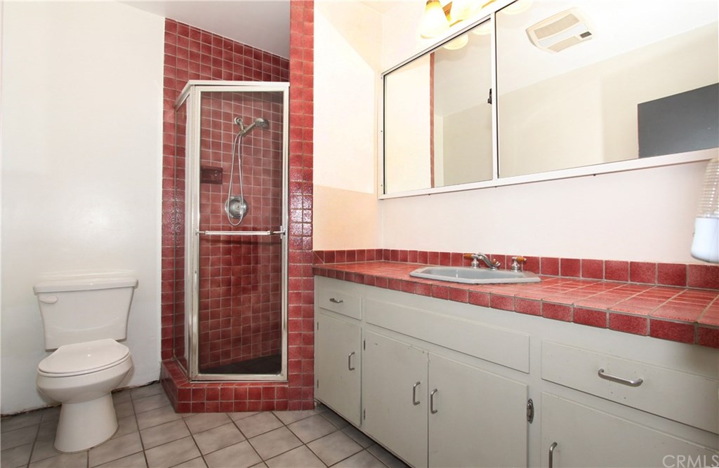 5337 Raphael Street Los Angeles, CA 90042 - Photo 15 of 29