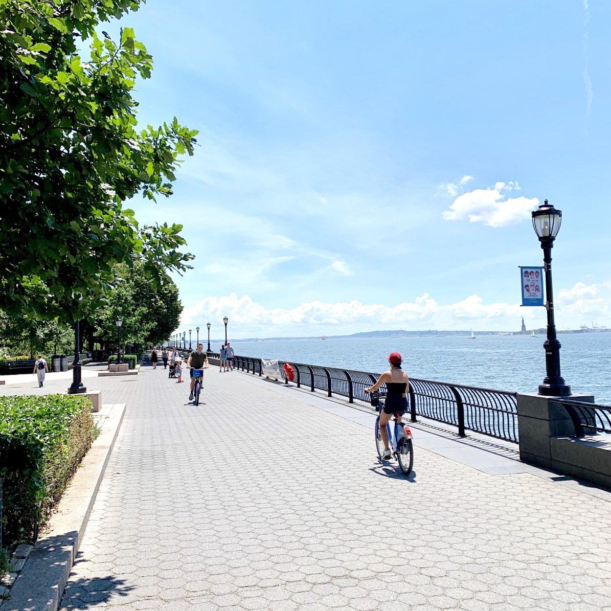 200 Rector Place, Unit 3S Manhattan, NY 10280 - Photo 2 of 13