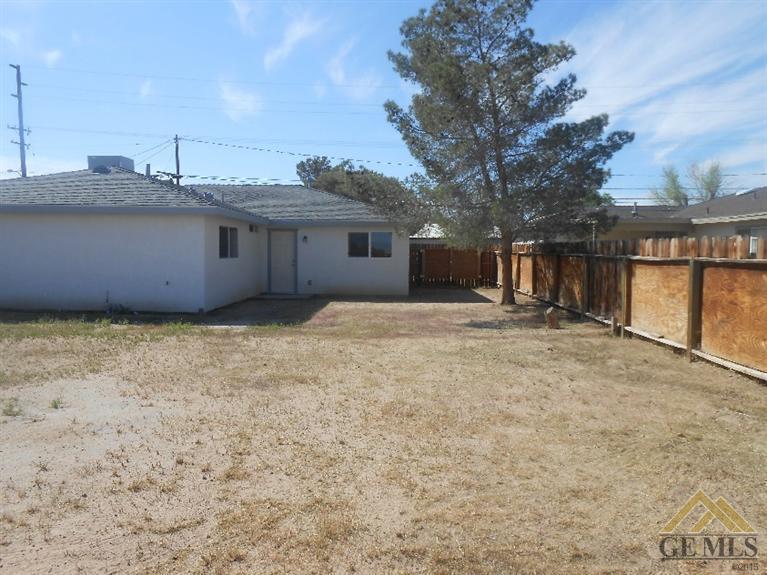 732 East Church Avenue Ridgecrest, CA 93555 - Photo 3 of 15