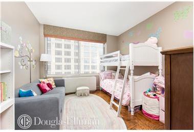 200 Riverside Boulevard, Unit 26D Manhattan, NY 10069 - Photo 5 of 6