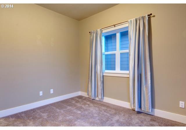 5141 Southwest Shattuck Road Portland, OR 97221 - Photo 7 of 16 Gallery Image 7