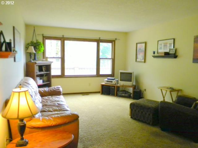 25615 Northwest Pihl Road Banks, OR 97106 - Photo 9 of 11 Gallery Image 9