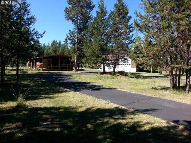 17485 Snow Goose Road Bend, OR 97707 - Photo 2 of 11