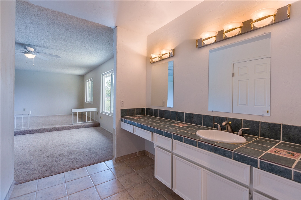 3336 Golfcrest Drive Oceanside, CA 92056 - Photo 20 of 25