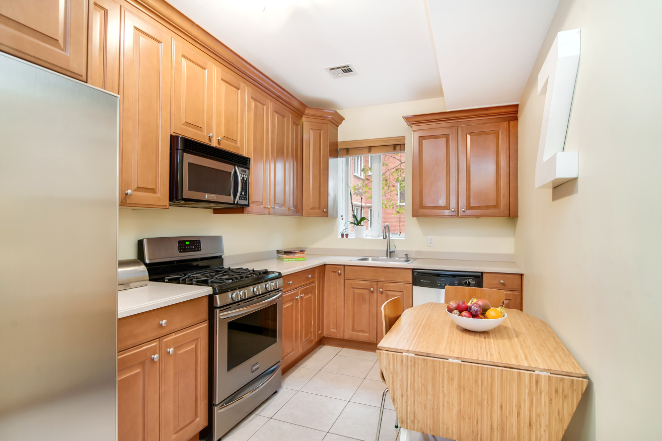 279 Prospect Avenue, Unit 2D Brooklyn, NY 11215 - Photo 6 of 11