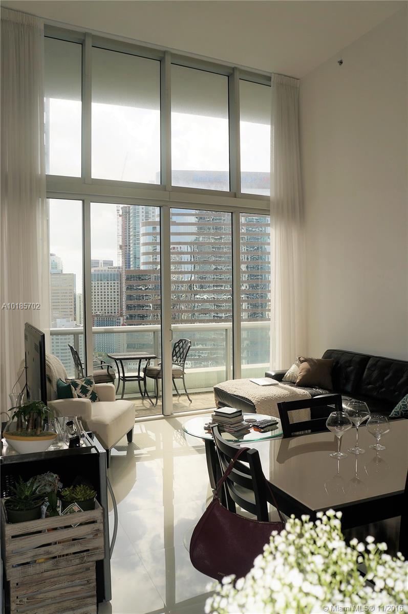 475 Brickell Avenue, Unit 2813 Miami, FL 33131 - Photo 2 of 27