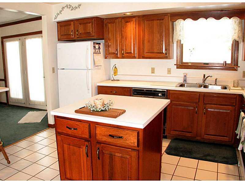 5277 Elliott Road Butler, PA 16001 - Photo 21 of 25