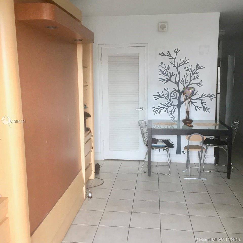 1300 Lincoln Road, Unit F606 Miami Beach, FL 33139 - Photo 3 of 12 Gallery Image 3