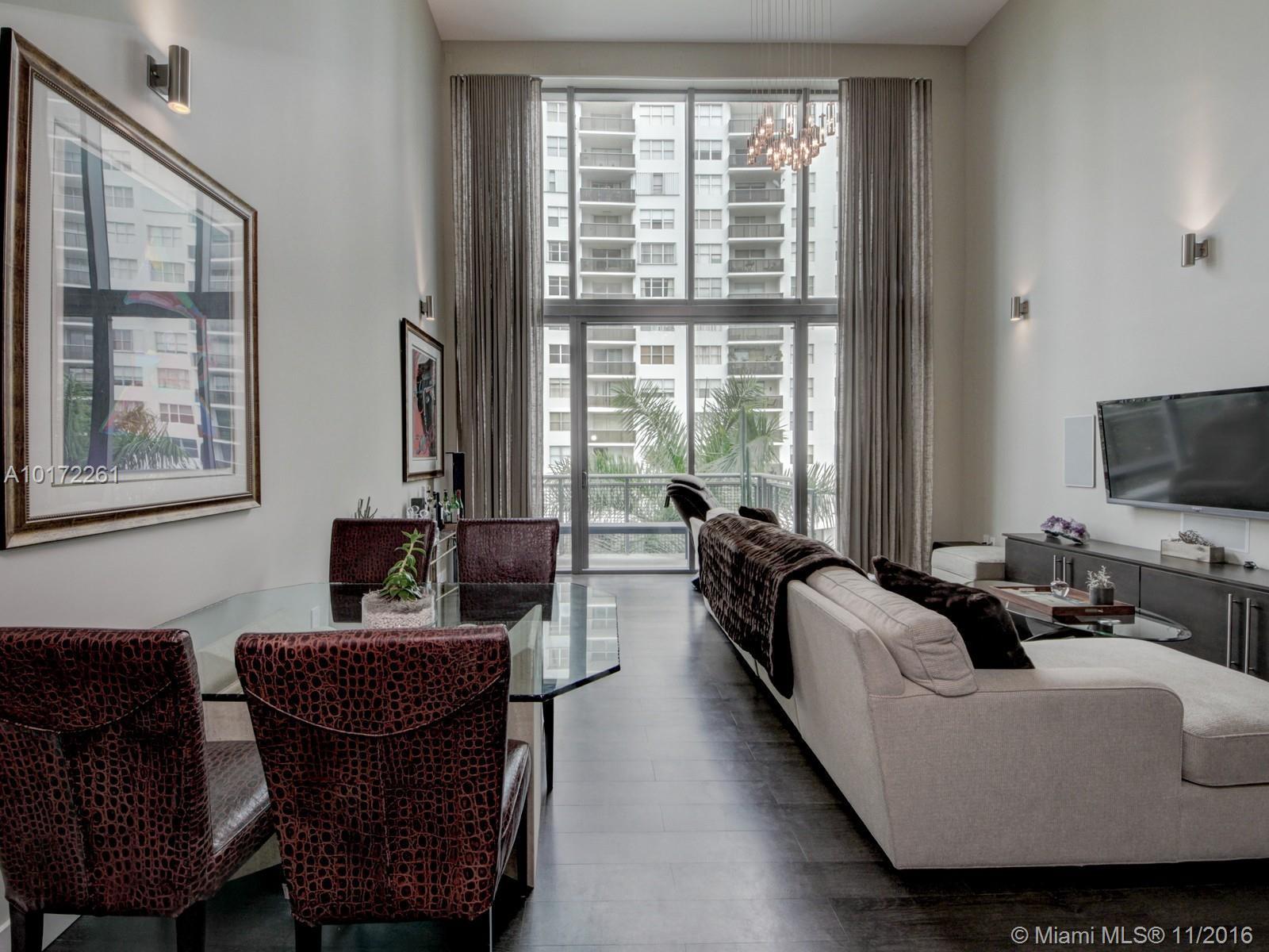 6000 Collins Avenue, Unit 511 Miami Beach, FL 33140 - Photo 2 of 27