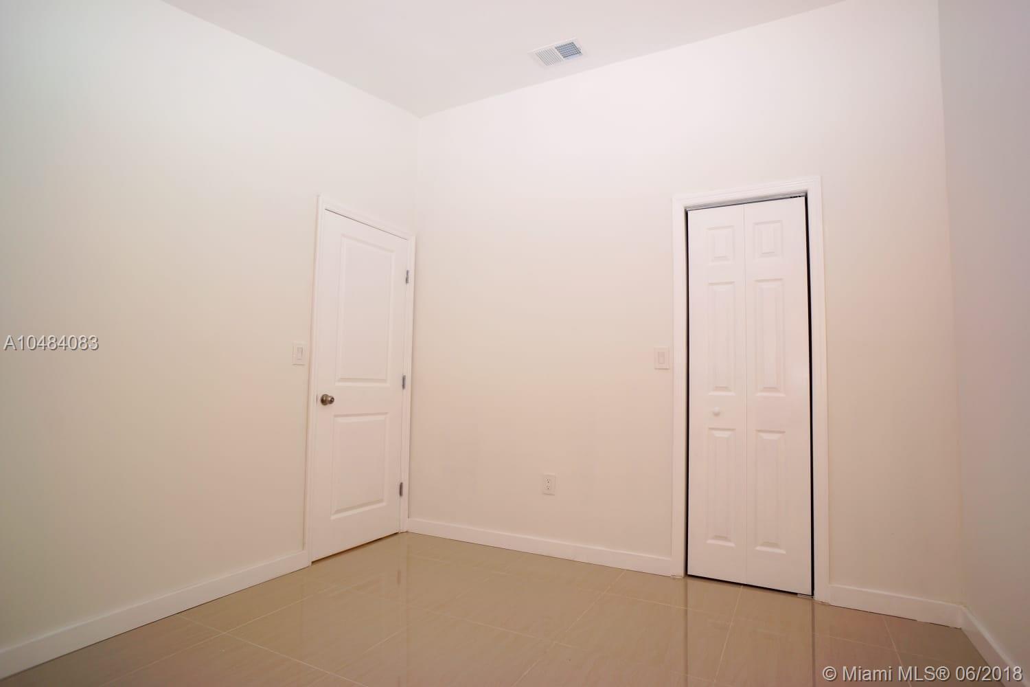 1820 West 58th Street, Unit 251 Hialeah, FL 33012 - Photo 7 of 30