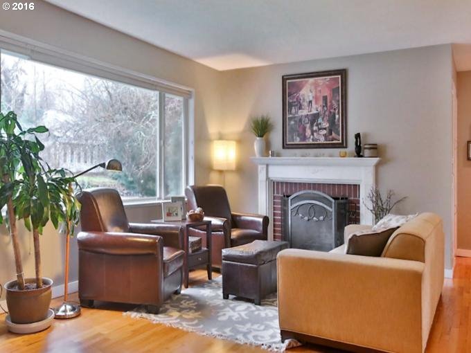 5148 Southwest Nebraska Street Portland, OR 97221 - Photo 4 of 29 Gallery Image 4