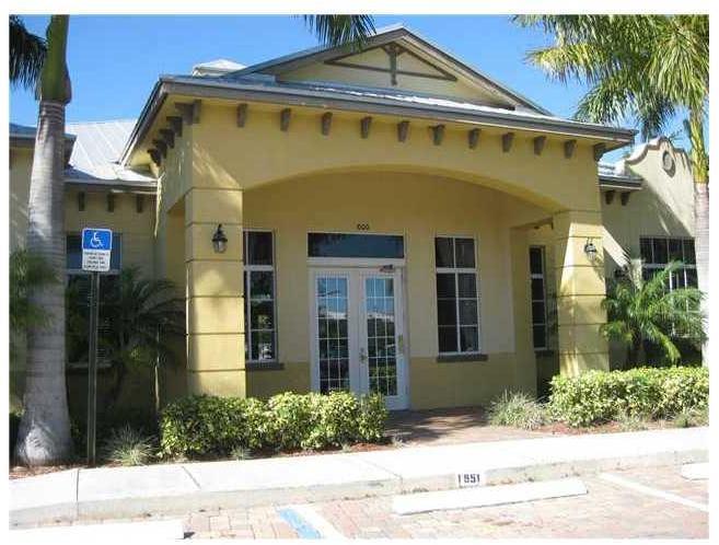 1972 Freeport Drive, Unit 5207 Riviera Beach, FL 33404 - Photo 1 of 15