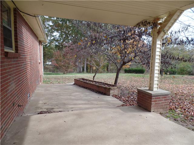 228 Bandy Road Ashland City, TN 37015 - Photo 8 of 10 Gallery Image 8