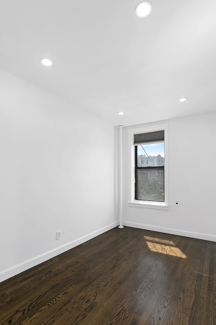 43-18 25th Avenue, Unit 7 Queens, NY 11103 - Photo 4 of 5