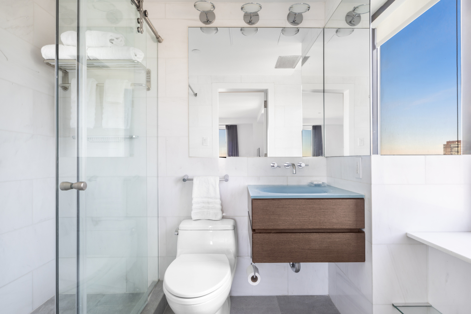 160 Central Park South, Unit 3903 Manhattan, NY 10019 - Photo 7 of 10