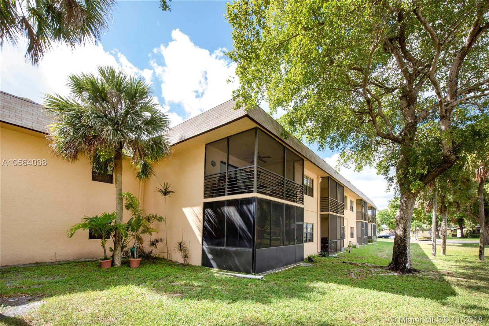 275 Gate Road, Unit 209 Hollywood, FL 33024 - Photo 15 of 30