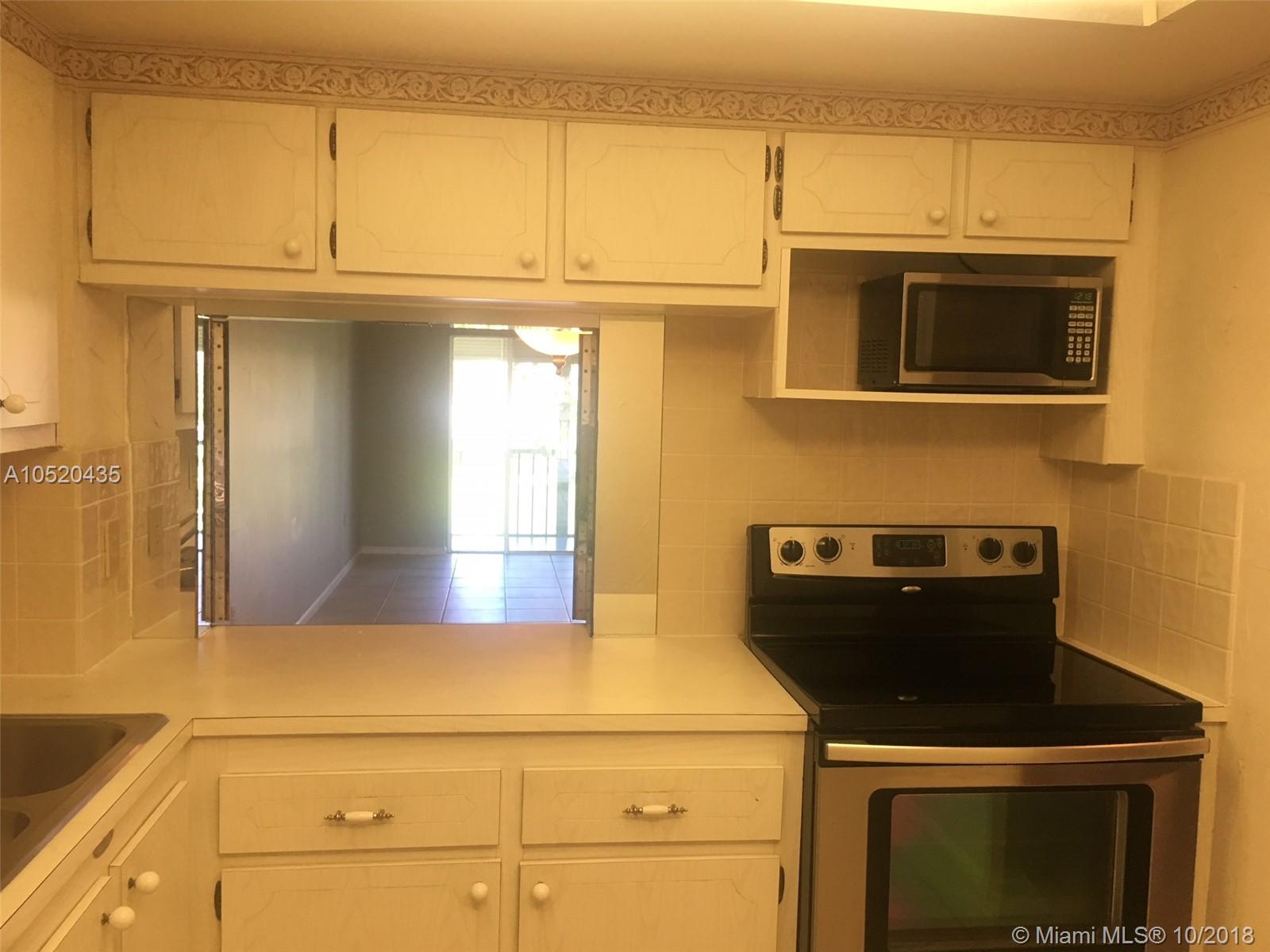 9848 Marina Boulevard, Unit 825 Boca Raton, FL 33428 - Photo 5 of 27