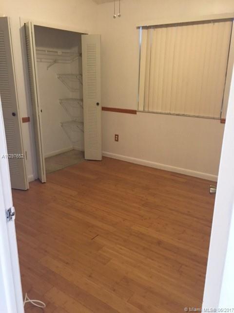 13912 Southwest 161 Terrace Miami, FL 33177 - Photo 16 of 33