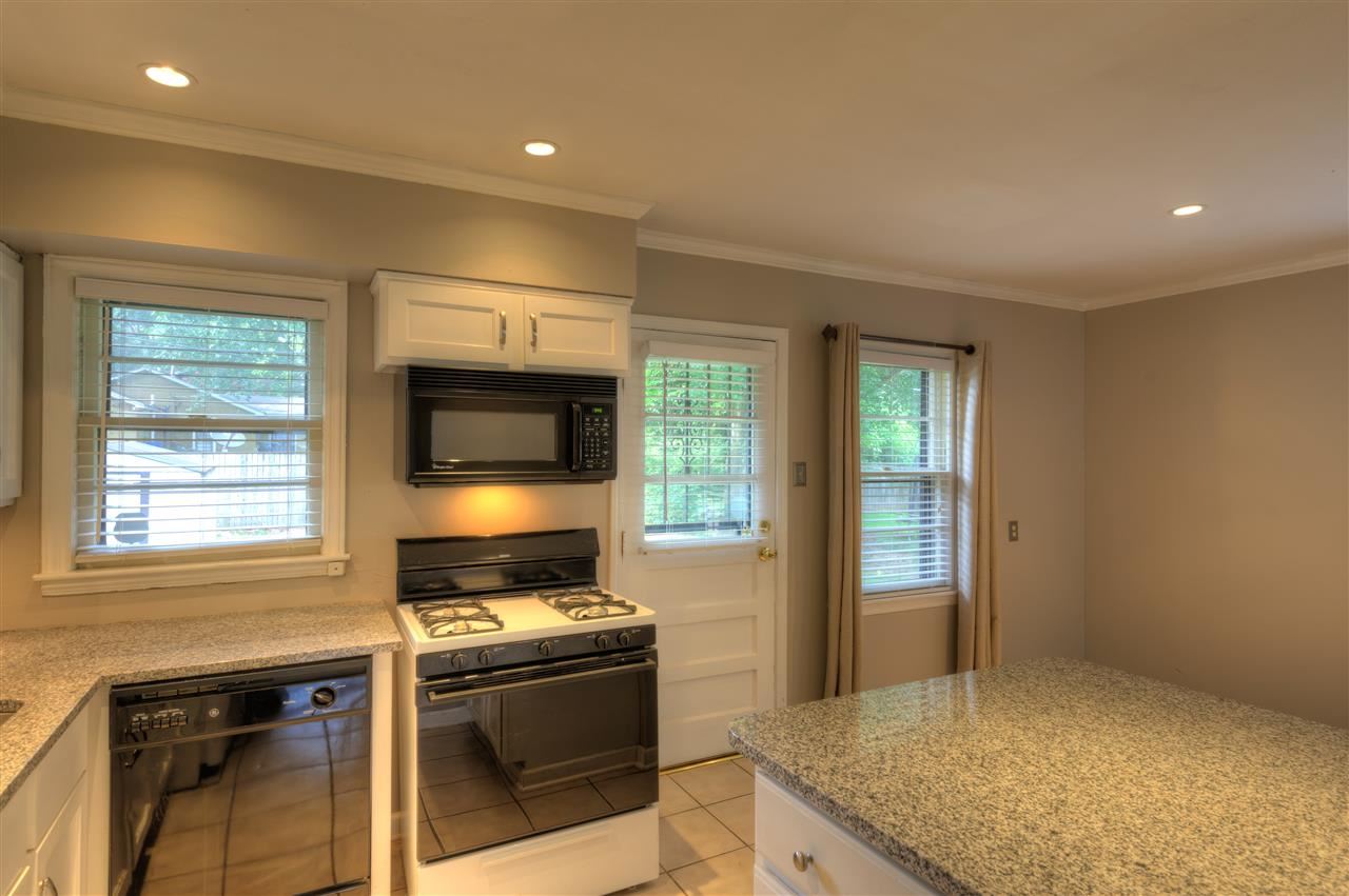 4968 Princeton Road Memphis, TN 38117 - Photo 11 of 19