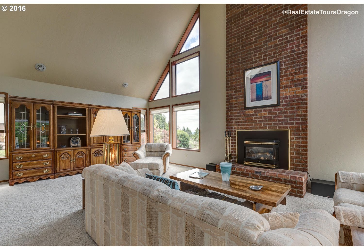 8541 Northwest Reed Drive Portland, OR 97229 - Photo 5 of 25 Gallery Image 5