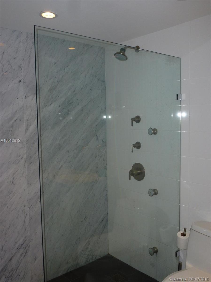 520 Brickell Key Drive, Unit A601 Miami, FL 33131 - Photo 18 of 23