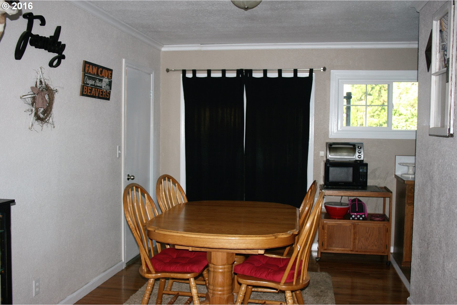 325 Oak Street Riddle, OR 97469 - Photo 6 of 16
