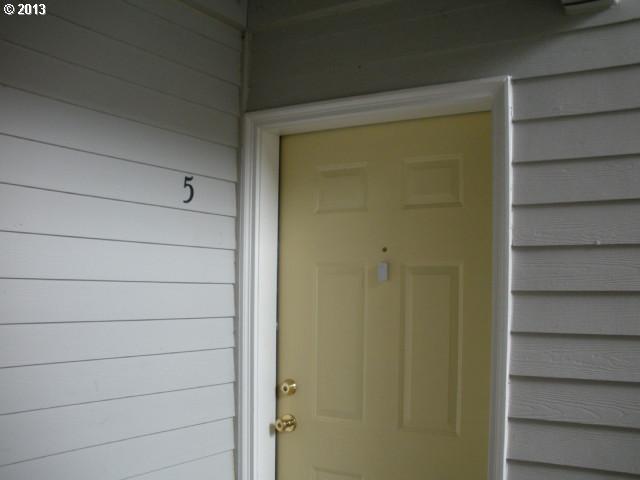 10620 Southwest Davies Road, Unit 5 Beaverton, OR 97008 - Photo 5 of 10 Gallery Image 5