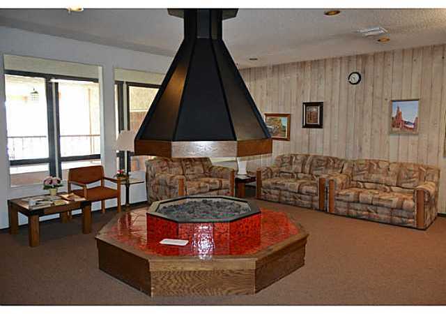 7467 Mission Gorge Road, Unit 262 Santee, CA 92071 - Photo 24 of 25 Club house