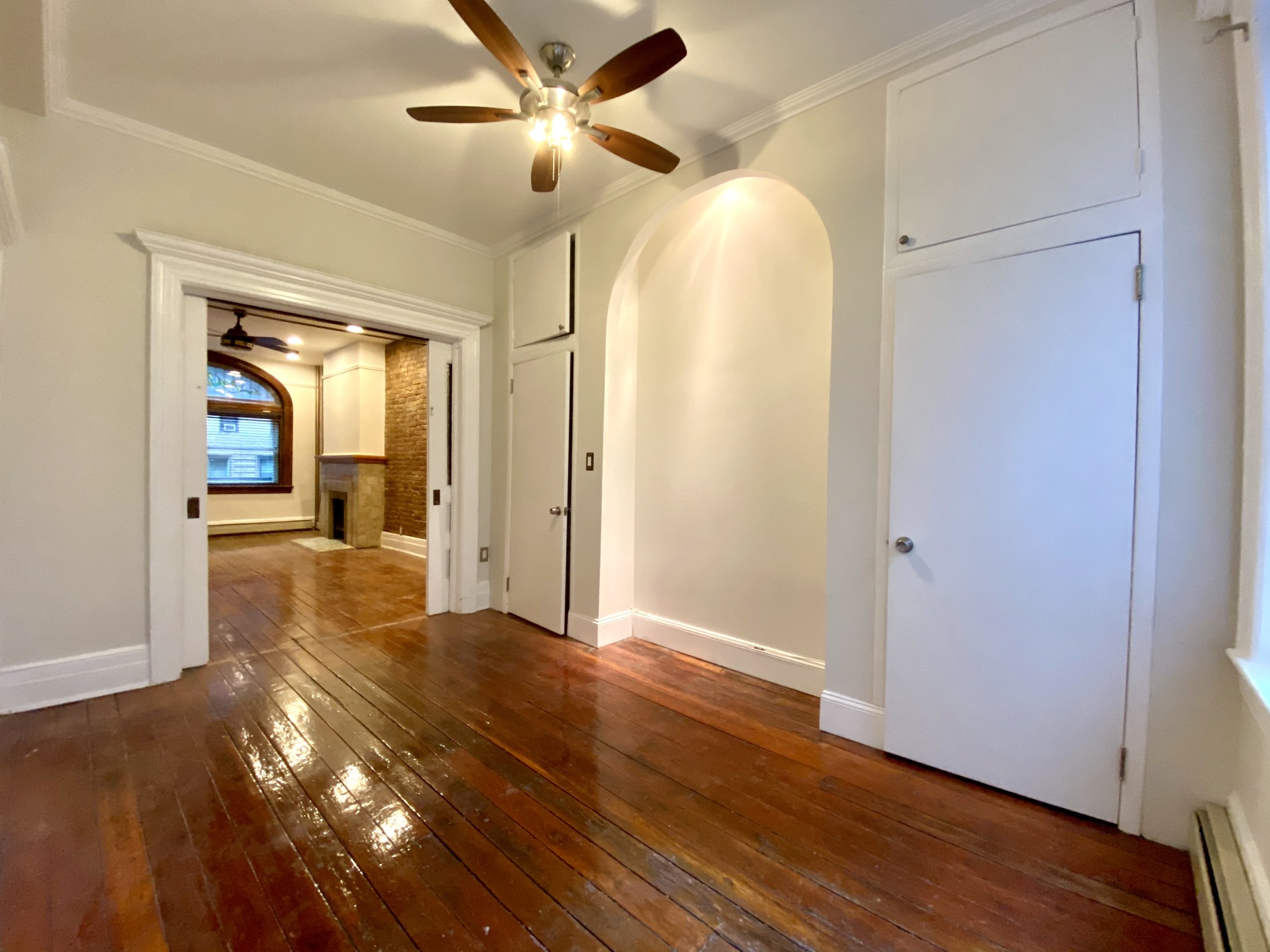 44-69 23rd Street, Unit 2 Queens, NY 11101 - Photo 6 of 8