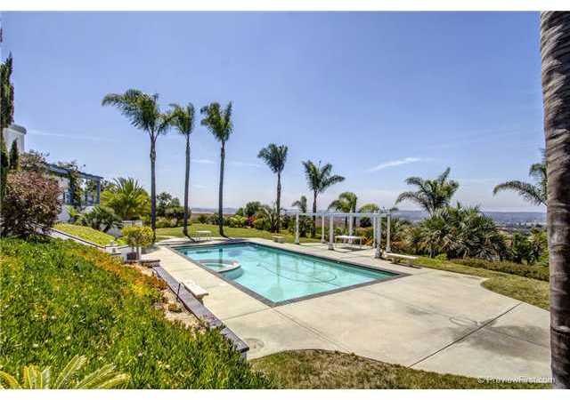 840 Grove View Road Oceanside, CA 92057 - Photo 5 of 25 Gallery Image 5