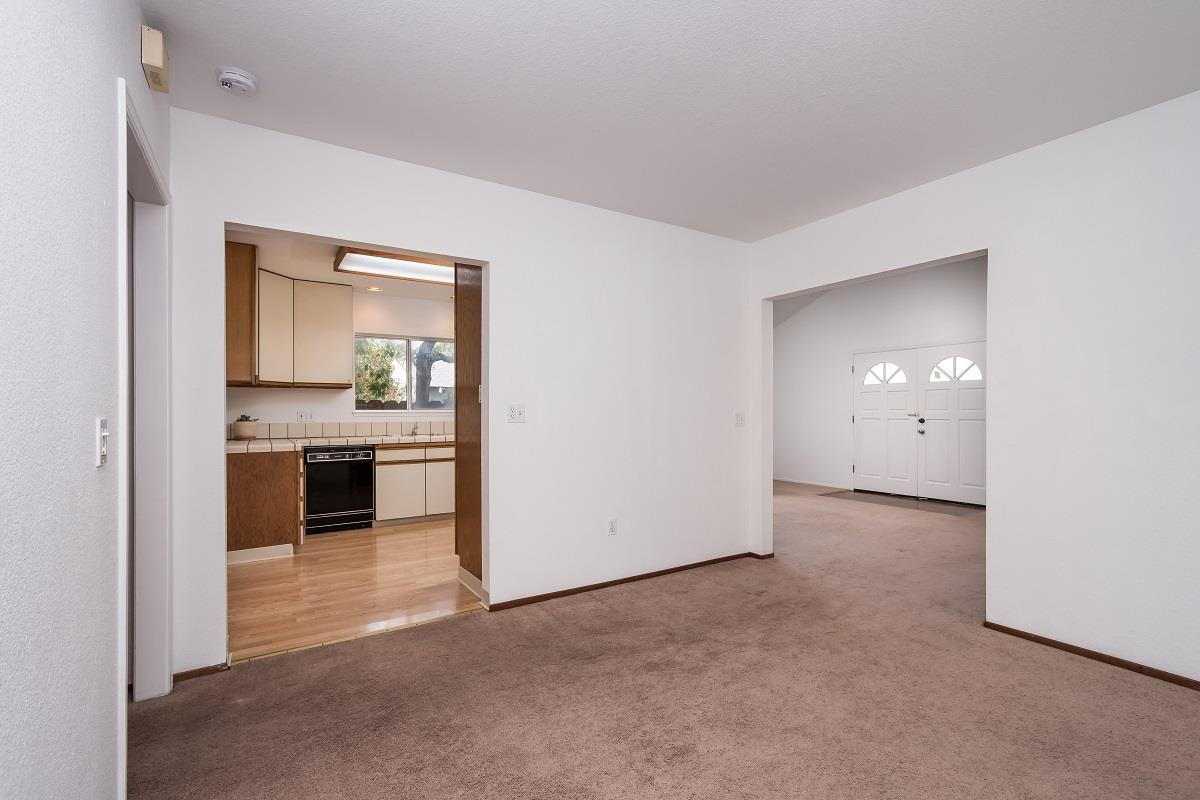 514 South Eldorado Street San Mateo, CA 94402 - Photo 5 of 26