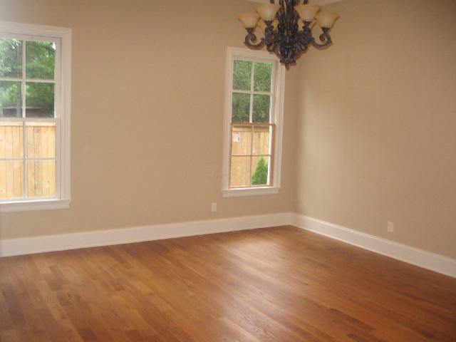 306 Colonial Road Memphis, TN 38117 - Photo 8 of 10