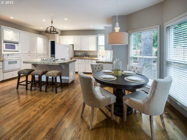 8520 Southwest Jamieson Road Portland, OR 97225 - Photo 11 of 15 Gallery Image 11