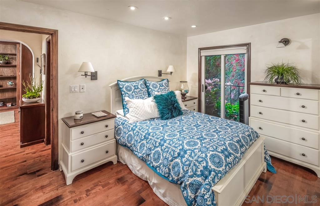 2154 Ranch View Terrace Encinitas, CA 92024 - Photo 13 of 25