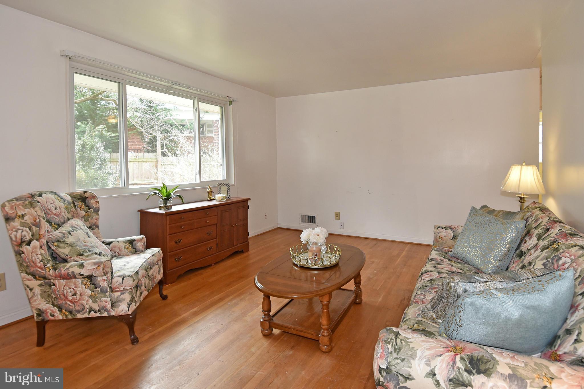 11504 Broadview Road Silver Spring, MD 20902 - Photo 9 of 19 Gallery Image 9