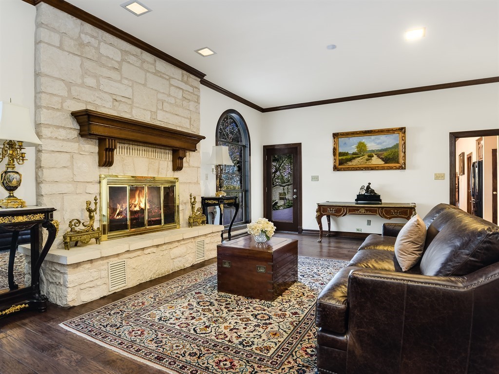 805 Crystal Mountain Drive Austin, TX 78733 - Photo 18 of 38