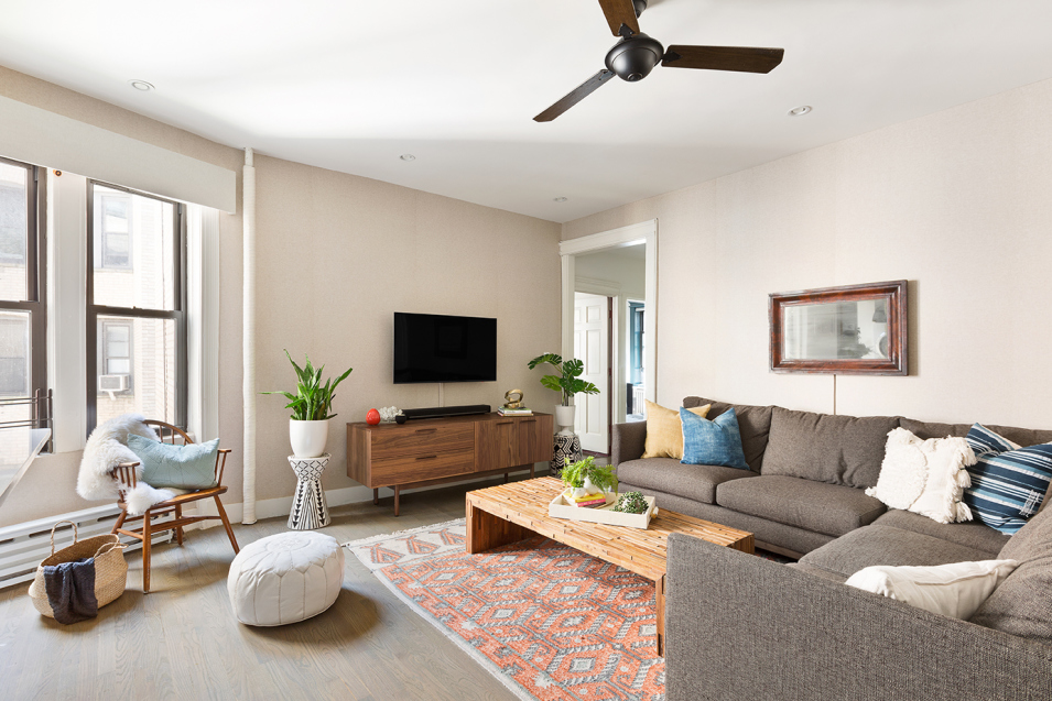 408 St Johns Place, Unit 4D Brooklyn, NY 11238 - Photo 2 of 8