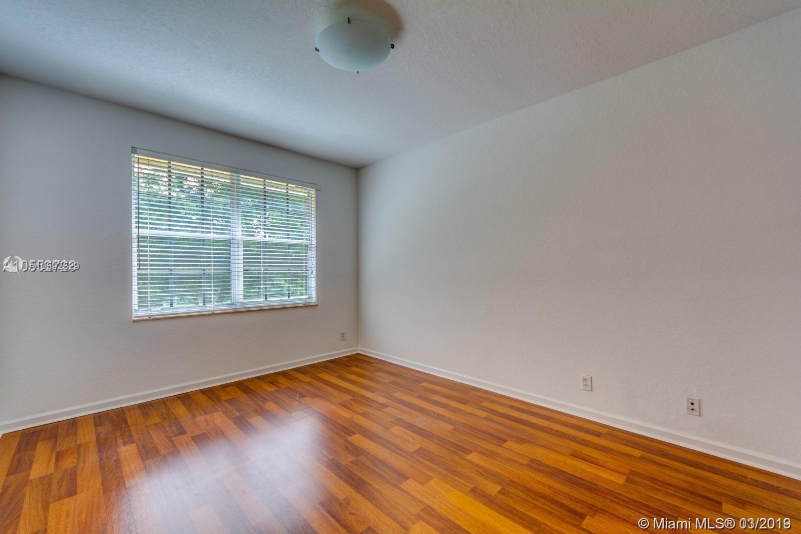 2019 Harbor View Circle Weston, FL 33327 - Photo 14 of 31