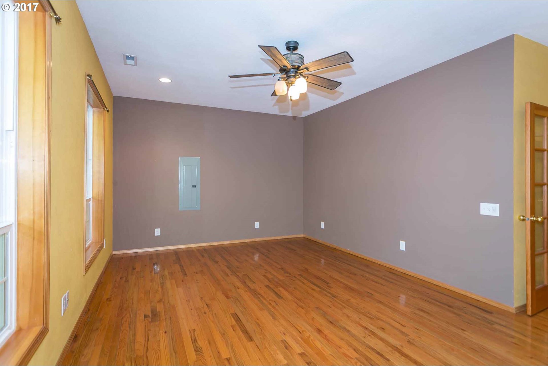 7050 Childs Road Lake Oswego, OR 97035 - Photo 13 of 32 Gallery Image 13