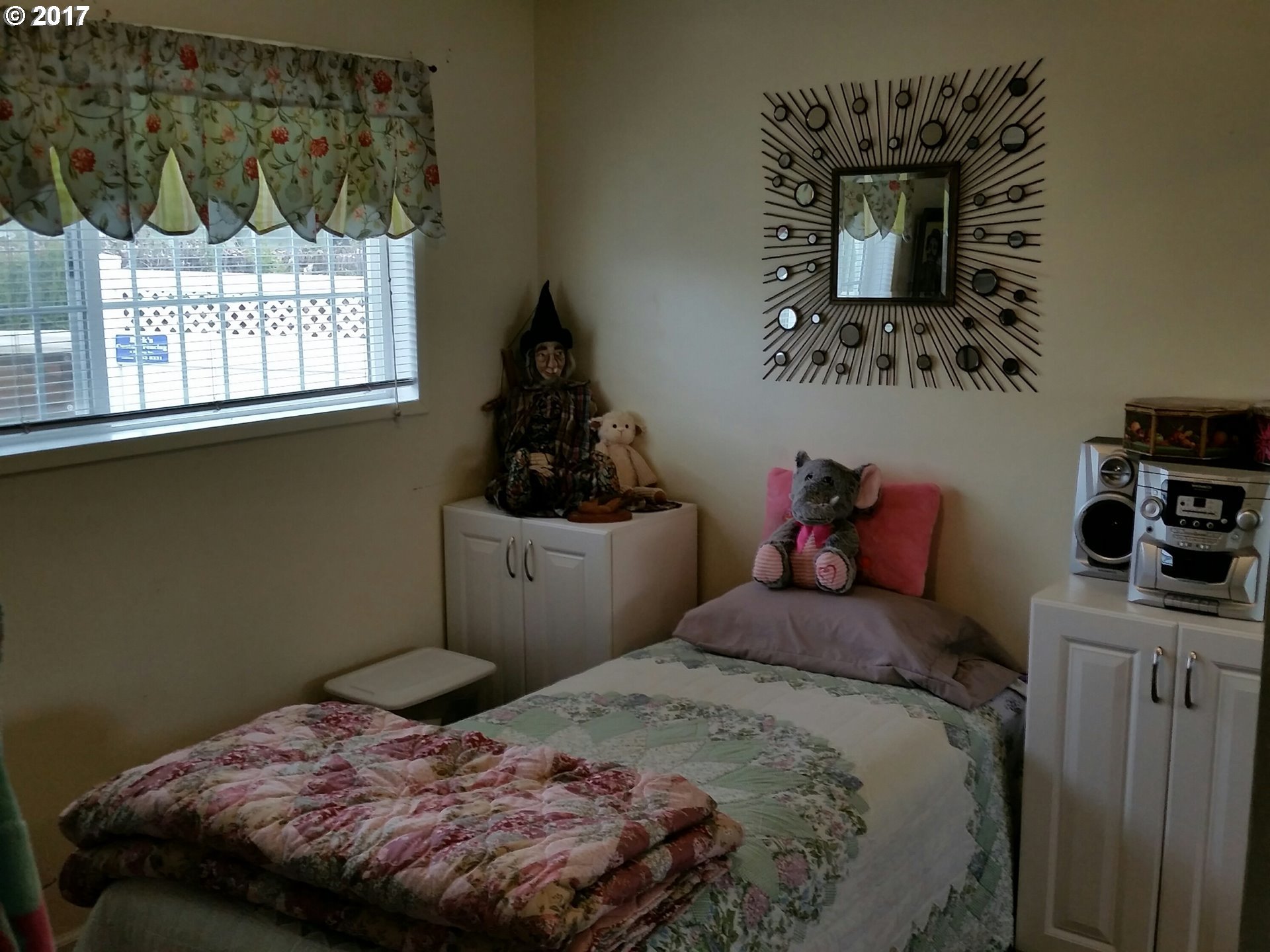 2070 Country Club Road Woodburn, OR 97071 - Photo 24 of 26 Gallery Image 24