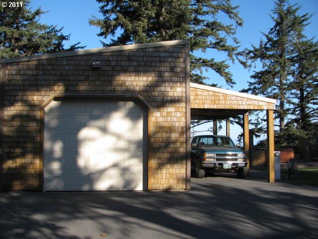 28689 Brooks Road Gold Beach, OR 97444 - Photo 11 of 16